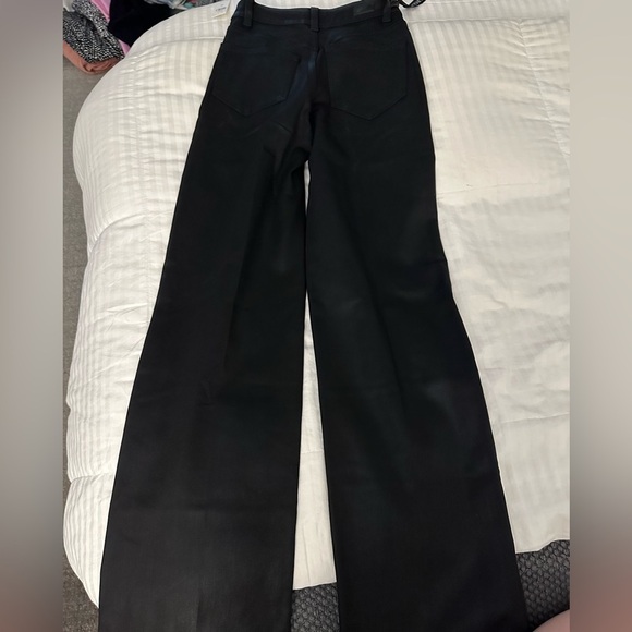 PAIGE Sasha Coated High-Rise Wide-Leg Jeans - Picture 5 of 5